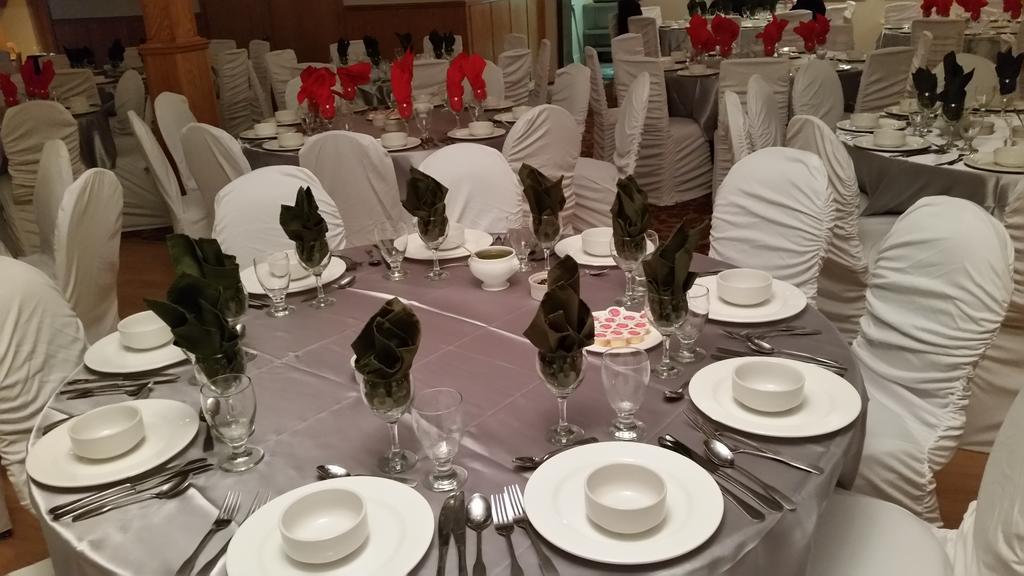 Canadas Best Value Inn Welland Esterno foto