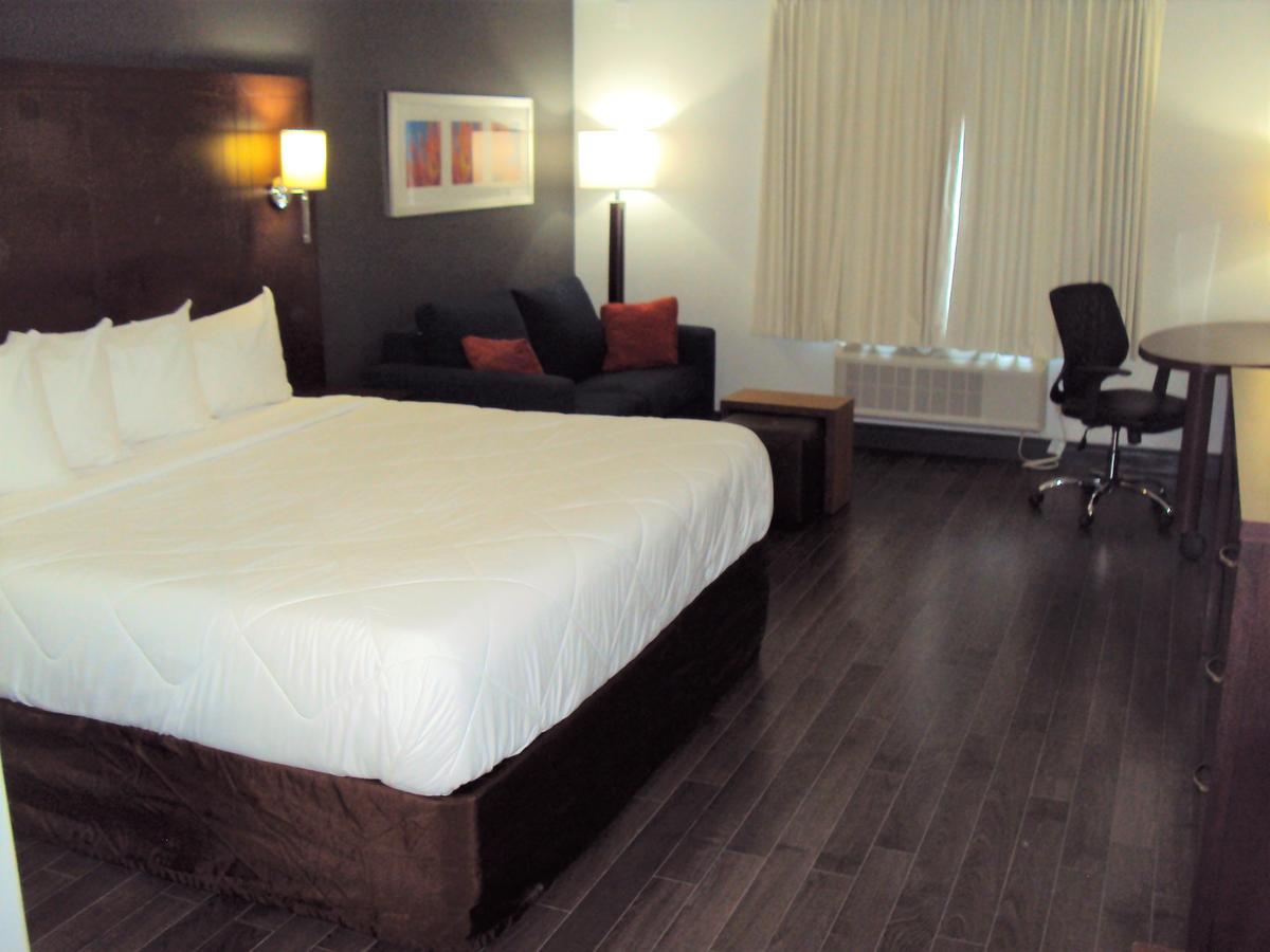 Canadas Best Value Inn Welland Esterno foto